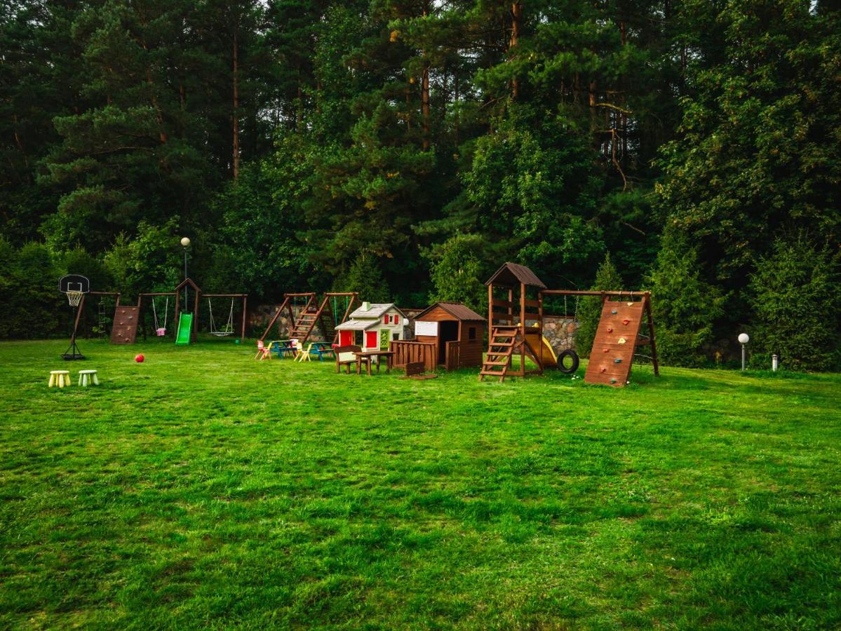 Villa Malinowy Dworek Ciekocino Exterior foto